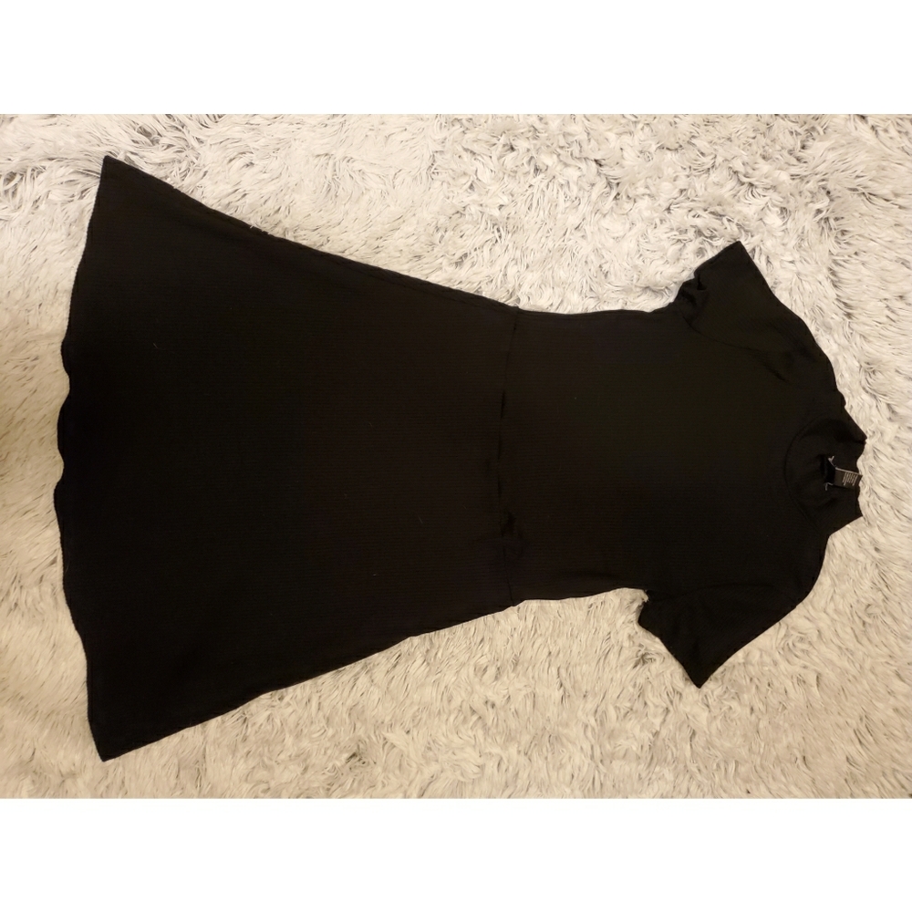 Black mini turtle neck dress short sleeve